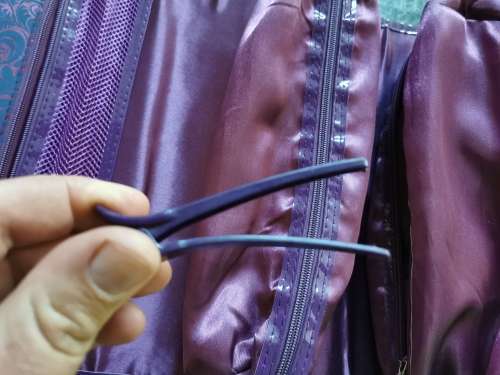 *Crazy R1 Auction* Original ghd Bag and Hair Clip
