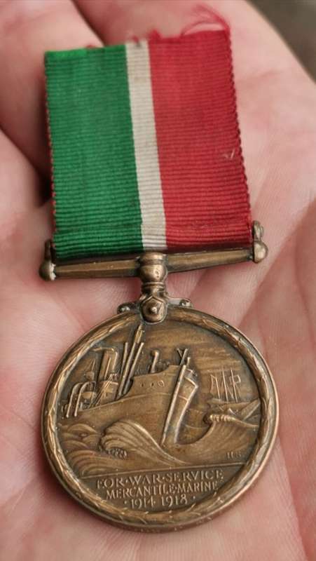 WW1 Mercantile Marine War Medal 1914-18 to William J Suckling