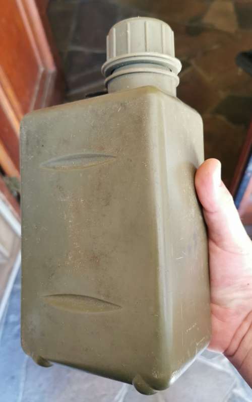 *Crazy R1 Auction* SADF 2L Water Bottle