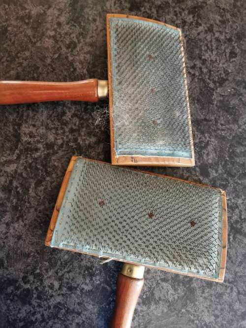 *Crazy R1 Auction* Vintage Wool Brushes for spinnig