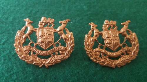 WO Badge set *Pins intact*