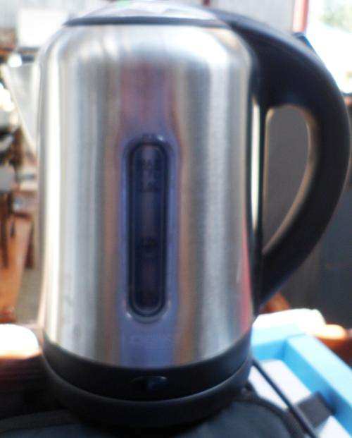 LOGIK SILVER KETTLE