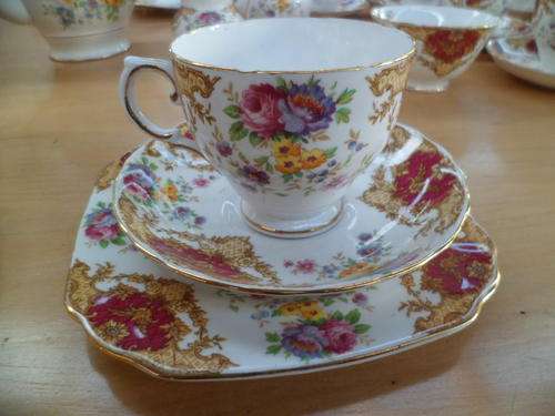 Trio Tuscan Fine English Bone China"PROVENCE"