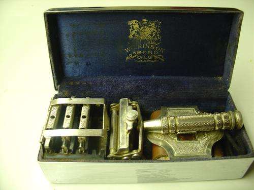 WILKINSON SWORD CO. Antique Razor with Strop