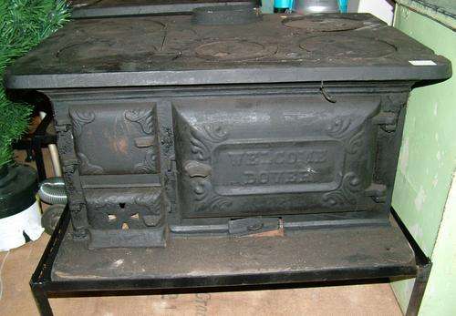 Dover Coal Stove 5 plate with oven***great condition***