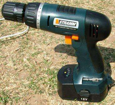 18 V Cordless drill with charger and battery: