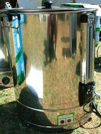 Logik 50 L  Water Urn **used as display**never been used