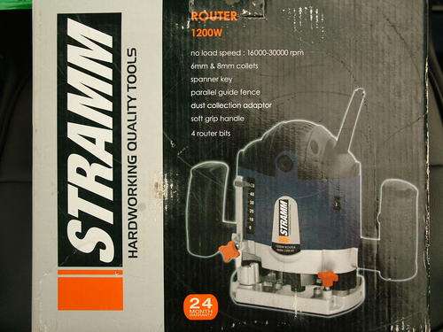 STRAMM Router 1200W* display item* NEVER BEEN USED
