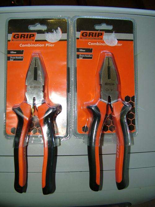 GRIP COMBINATION PLIER : 180MM CHROME VANADIUM STEEL : brand new