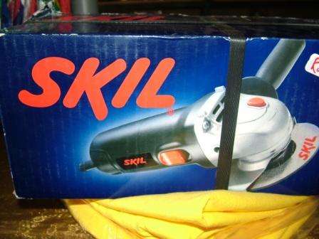 SKILL 115MM 550W GRINDER: new SEALED in box (L)