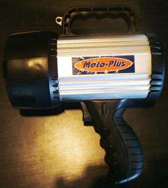 MOTO-PLUS  RECHARGEABLE SPOTLIGHT  WITH CHARGERS : 1 MILLION CANDLE POWER BEAM