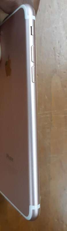Apple IPhone 7 32GB Pre-Owned
