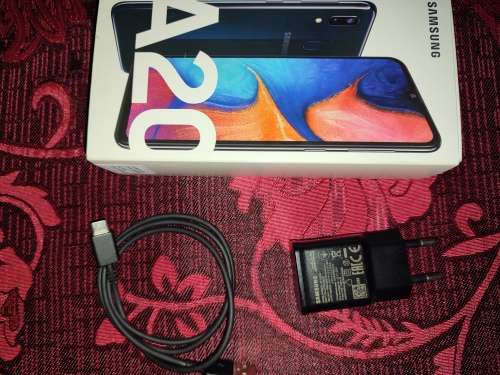 Samsung galaxy a20