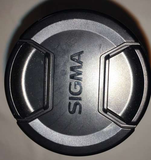 CANON SIGMA 105mm 1:2.8 Macro DG EX lens for Canon