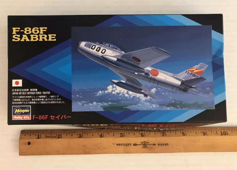 Hasegawa, F-86F Sabre Japan Air Self Defense Force fighter 1/72 Scale