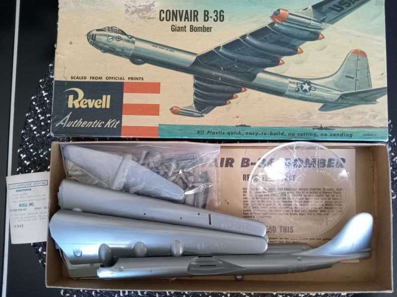 Revell, Convair B-36 Giant Bomber