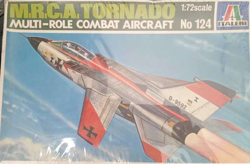 Italeri Model, M.R.C.A. TORNADO Multi-Role Combat Aircraft