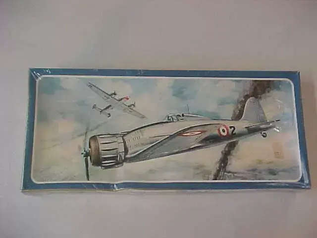 Macchi M.C. 200 Stavebnice  Vintage