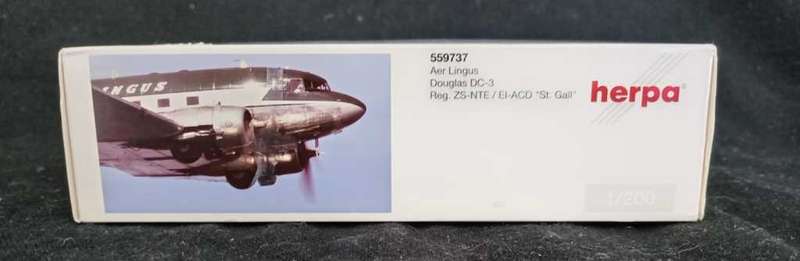 Douglas DC-3 Aer Lingus Airlift  ZS-NTE - `St. Gail`