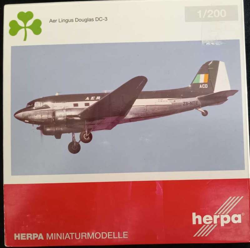 Douglas DC-3 Aer Lingus Airlift  ZS-NTE - `St. Gail`