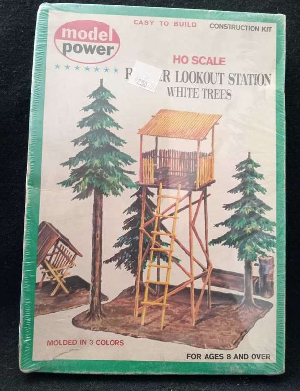 Model Power, Ranger Lookout Station - White Trees - Vintage HO Scale