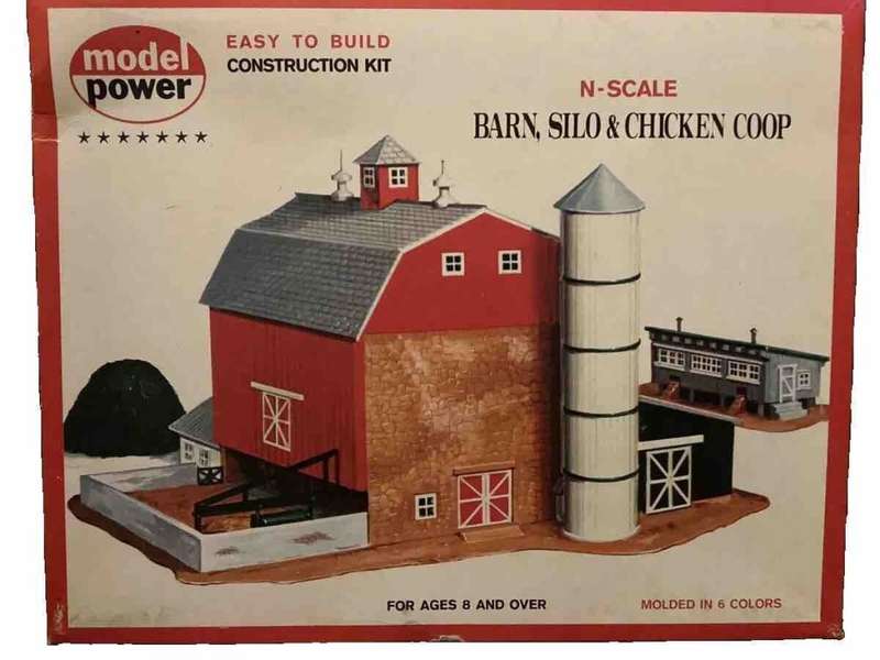 Barn, Silo & Chicken Coop Building - Vintage