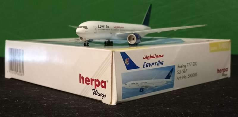 1/400 EGYPT AIR Boeing 777-200 #SU-GBP [560085]