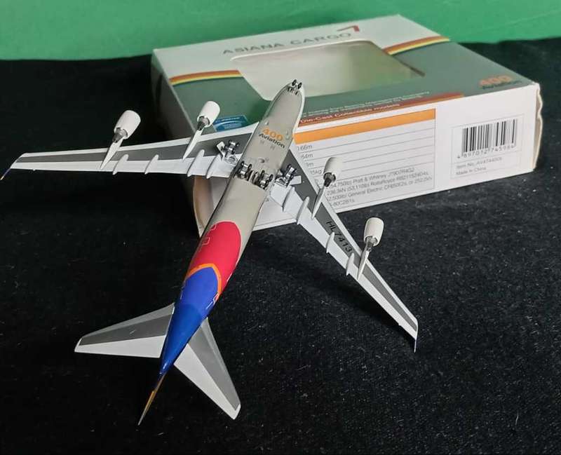 Asiana Cargo Boeing 747-400 HL7413 1:400 Aviation400