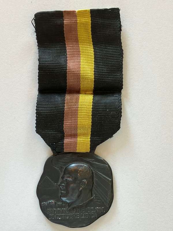 WWII Italian Fascist MVSN 2nd Division CCNN 28 October Libya Medal