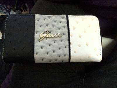 GUESS PURSE 3TONE