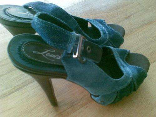 LEVIS HIGH HEEL SHOES NR5