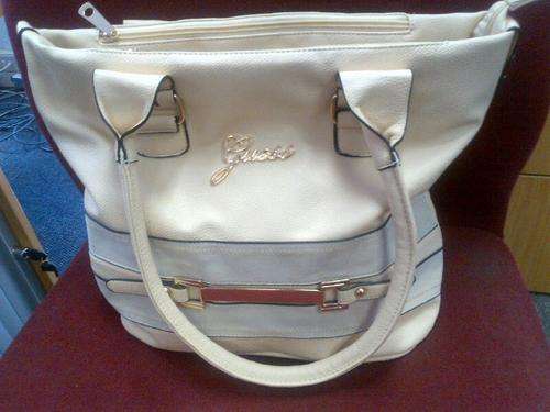 GUESS bag in Cream Colour! Shipping R40