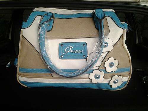 GUESS HANDBAG BLUE AND CREAM