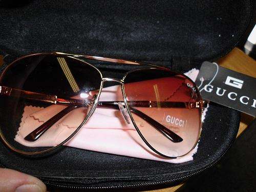 Gucci sunglases in Gucci case with Tag attached! Brand New!