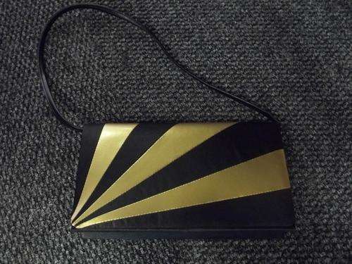 GOLD AND BLACK CLUTCH BAG - NEW
