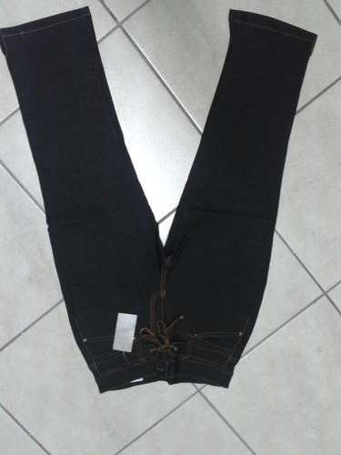 Brand New Jean 3/4 size 28- Dark Blue ...STRETCH