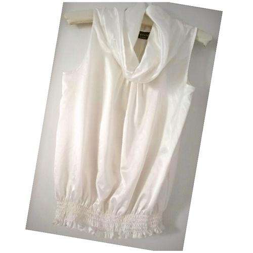 Size 8 Kelso from Edgars Cream Top