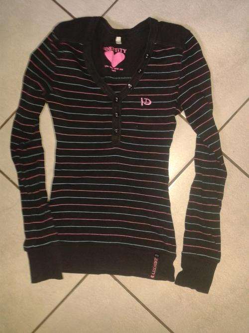 Stunning Identity Top size 30 - Excellent condition