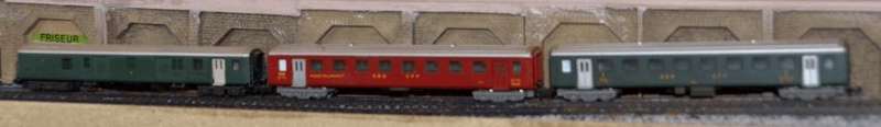 Swiss passenger coaches (set of 3)