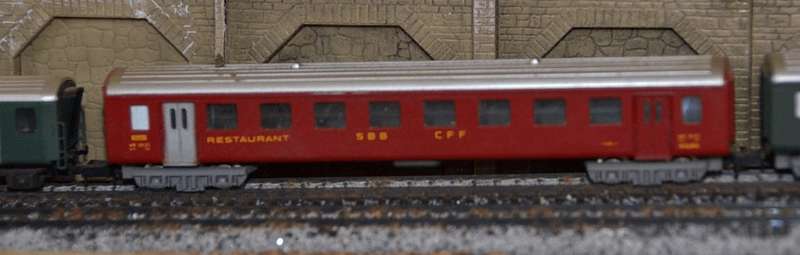 Swiss passenger coaches (set of 3)