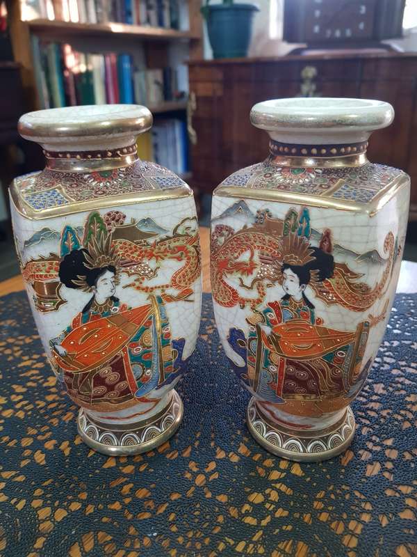 Antique Pair of Meiji Japanese Satsuma Geisha Vases ~ Circa 1603 -1868