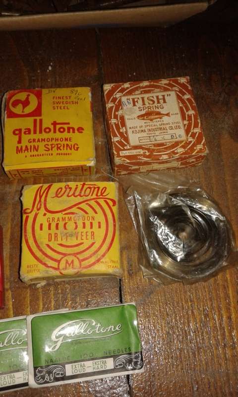 Gramophone Parts - Springs - Needles & Tins - Needle Sharpner