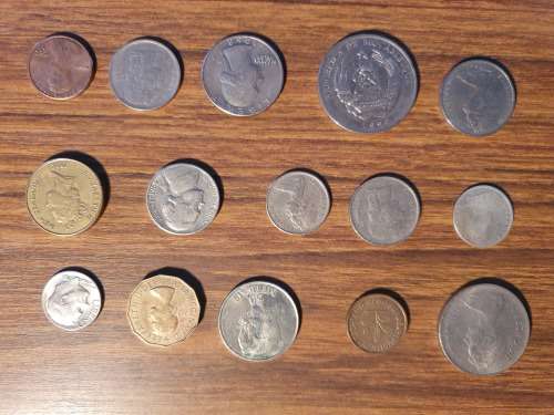 Potluck 9 coins different countries different denominations