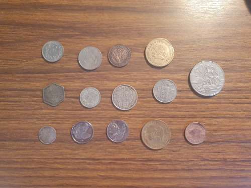 Potluck 12 coins different countries different denominations