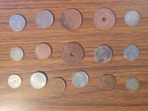 Potluck 15 coins different countries different denominations