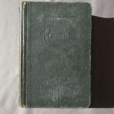 Flawed Blades Tales From The Forein Legion  - Wren P.C. ( Hard Cover )