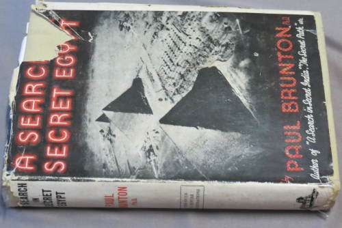 A Search in Secret Egypt (Atlantis). Paul Brunton.