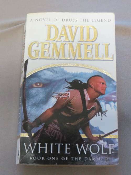 Dawid Gemmel. White Wolf.