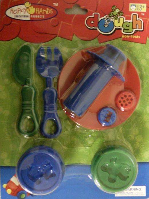 Play Dough food play shaper set (non-toxic)