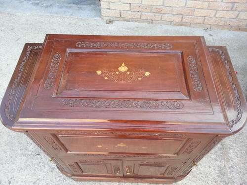 DRINKS LIQUOR CABINET